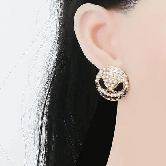 JACK SKELLINGTON PEARL HALLOWEEN EARRINGS - Picture 2 of 9